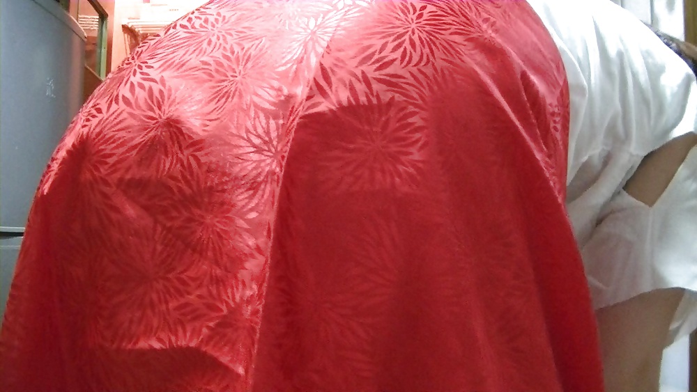 Enema en ropa interior kimono
 #40953644