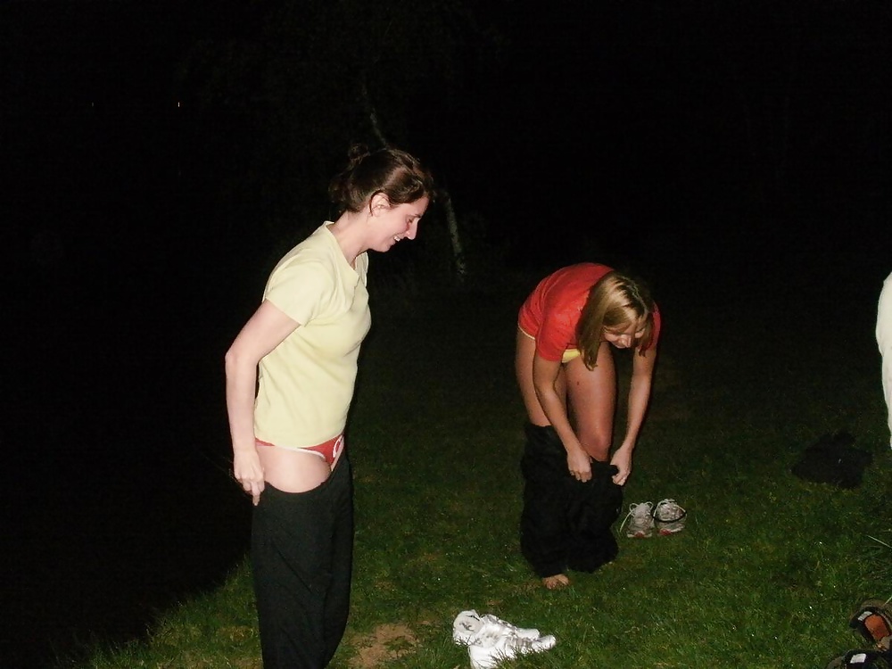 Skinny dipping
 #39543404