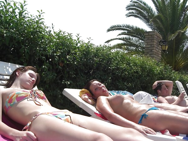 Skinny dipping
 #39543497