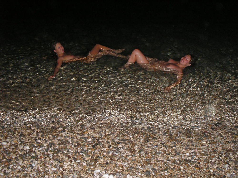 Skinny dipping
 #39544025