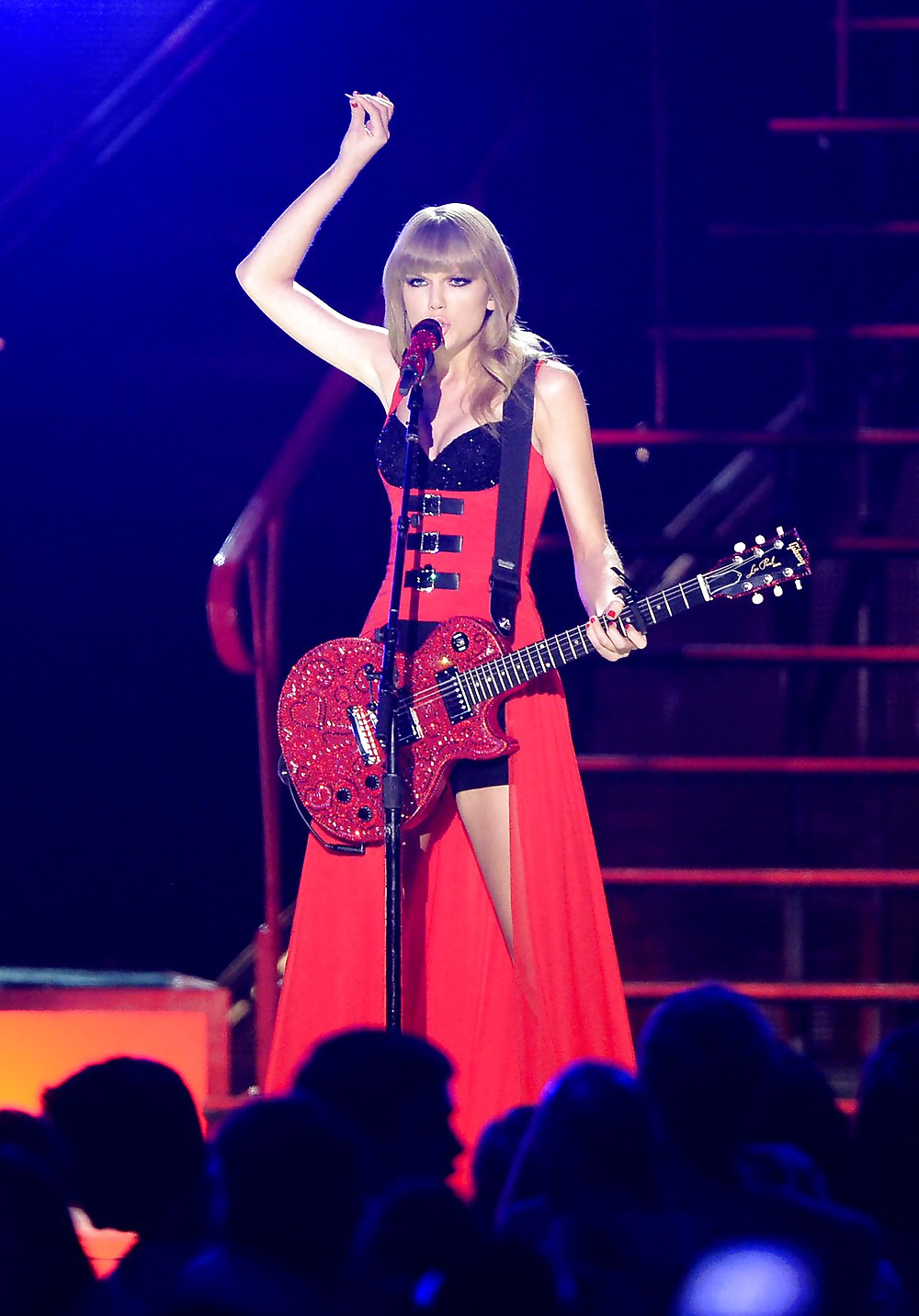Taylor Swift Hot #37319528