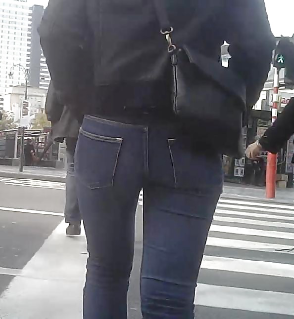 ¡¡Sexy botín japonés en jeans ajustados !!
 #32178275