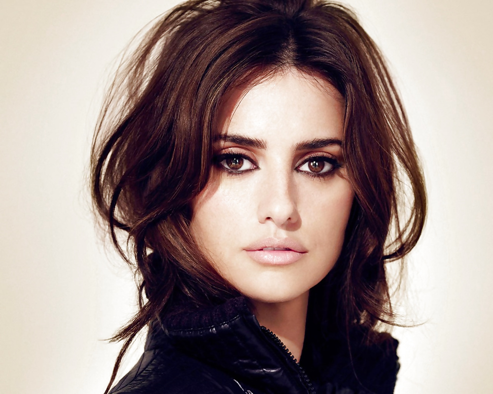 Penélope cruz
 #24640337