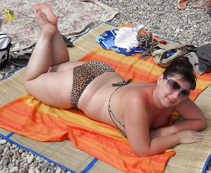 Plump curvy babes in the beach #24024179