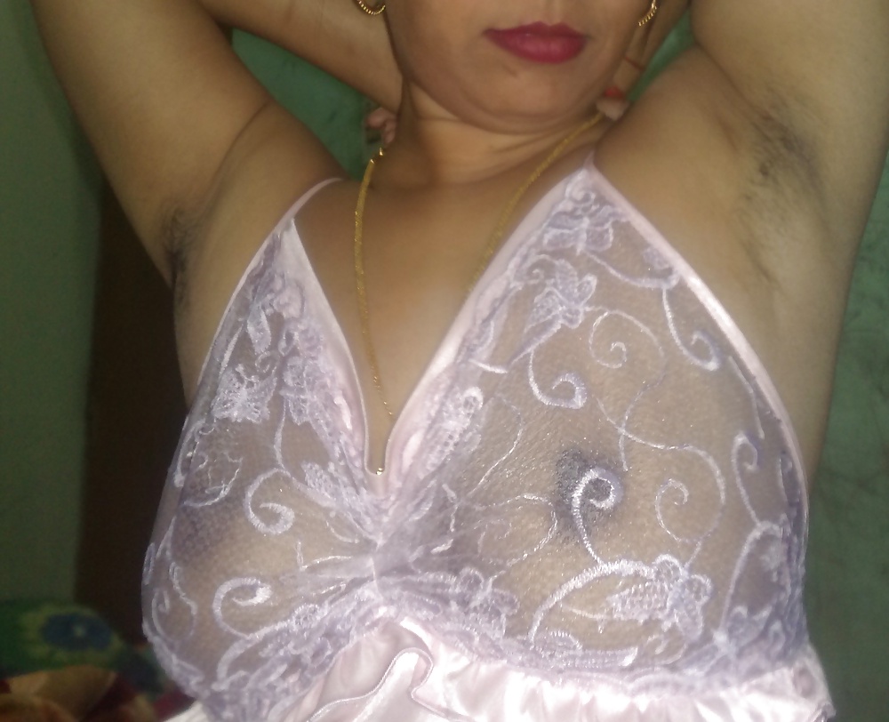 Indian Aunty Show 25 #28958935
