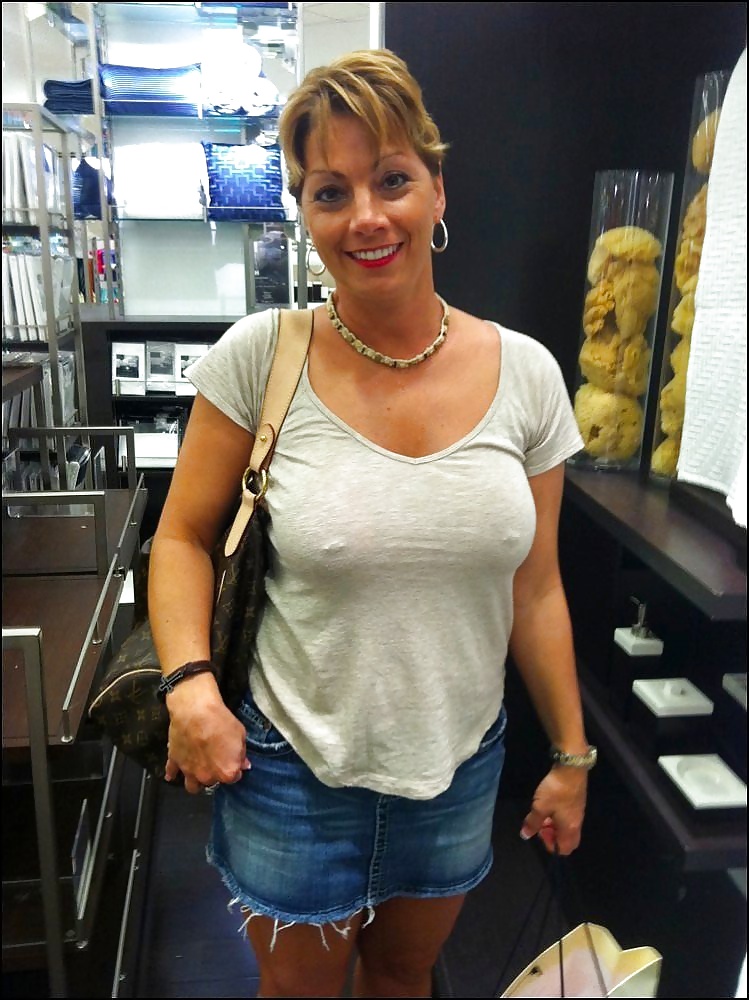 ホットな熟女のミックス
 #31635271