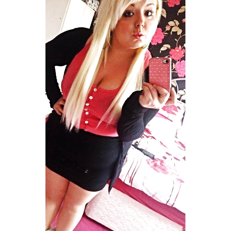 Would you empty your balls in chubby chav Nikki? #39239567