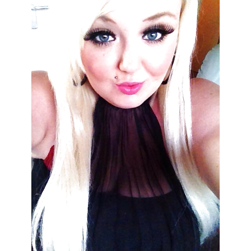 Would you empty your balls in chubby chav Nikki? #39239574