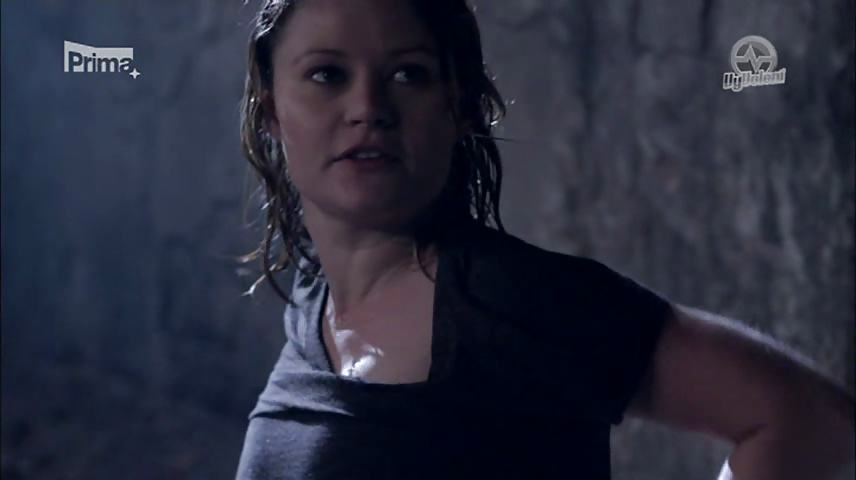 Emilie de ravin caldo
 #34355946