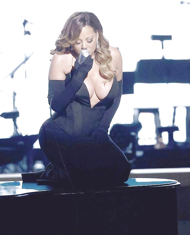 Mariah Carey Nouveau Feuillet 2014 #24473908