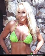 Debra Marshall  nackt