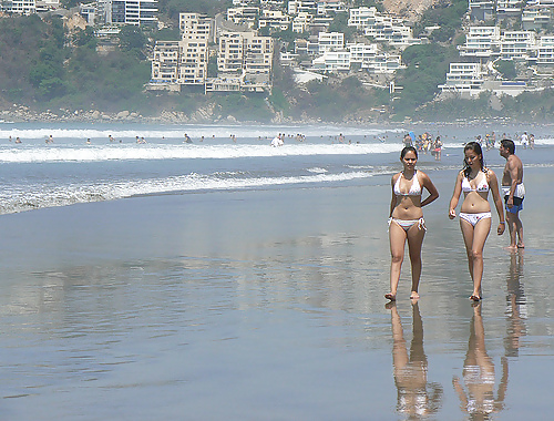 Acapulco Girls #37191888