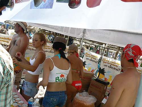 Chicas de Acapulco
 #37191920