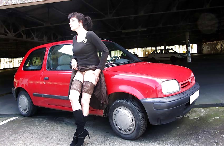 Französisch Nadine Auf Einem Parkplatz Zu Blinken 2005 #25088636
