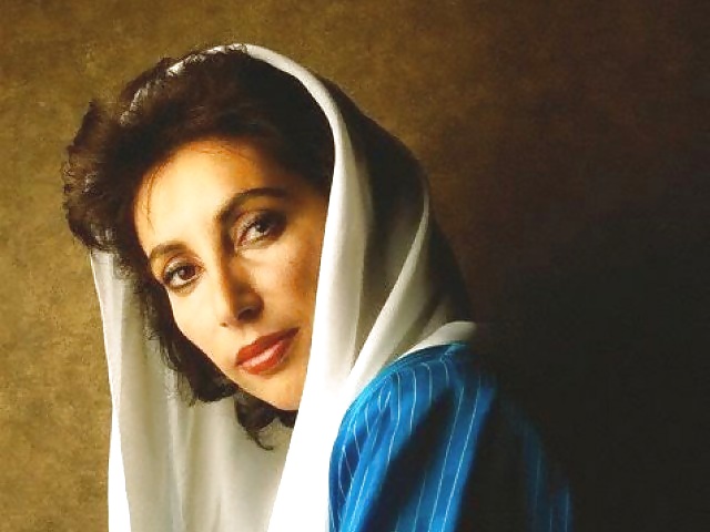 Masturbiamoci su ... benazir bhutto (pm pakistano)
 #35645146