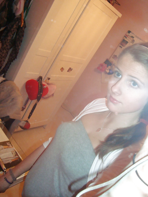 Göttin Lois #38135333