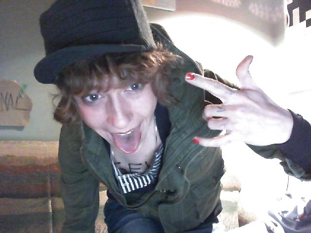 新しいお気に入りの服
 #36373425