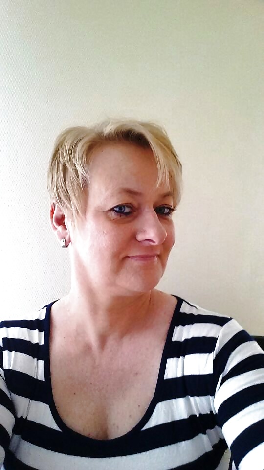 Mixed billder nutte heike
 #27343979