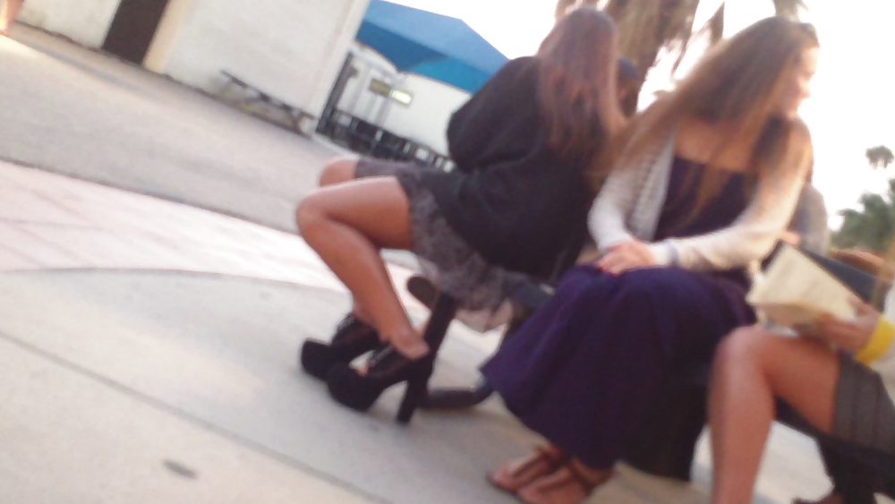Teen girls butts & ass in public hidden cam  #36585912