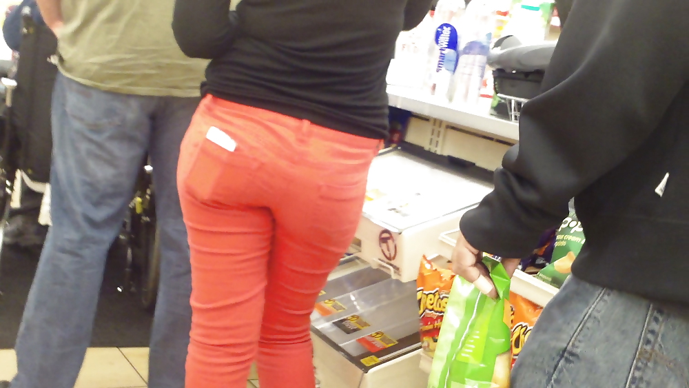 Teen girls butts & ass in public hidden cam  #36586292