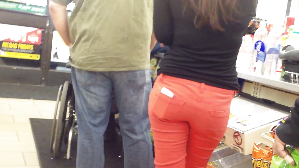 Teen girls butts & ass in public hidden cam  #36586296