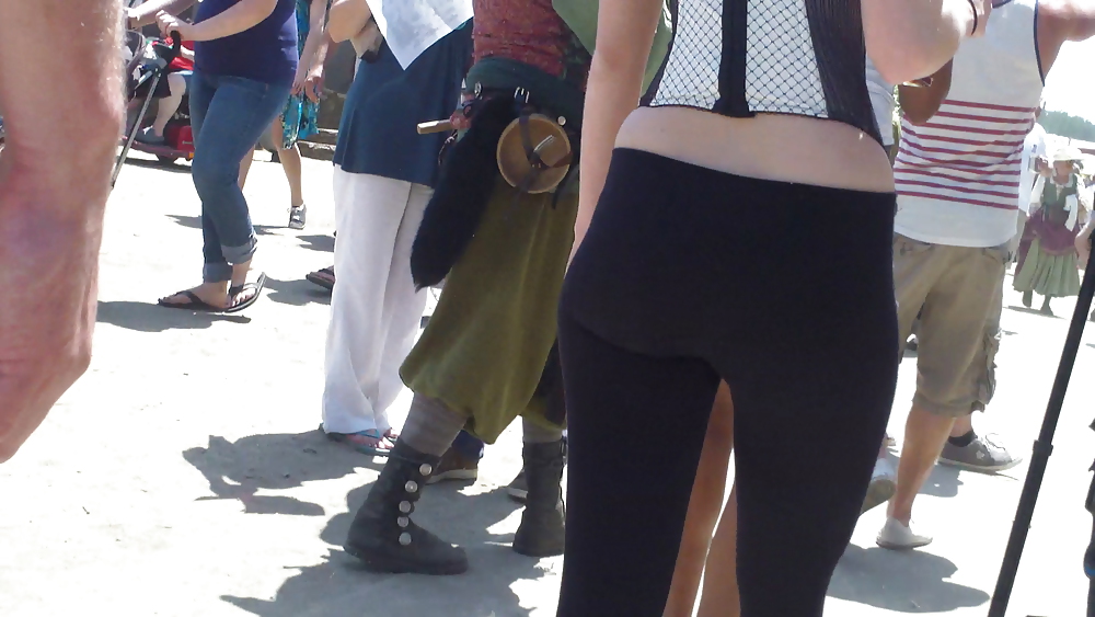 Teen girls butts & ass in public hidden cam  #36586630