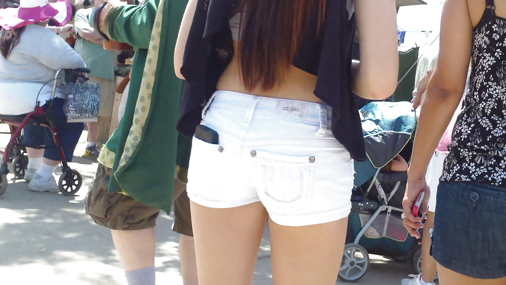 Teen girls butts & ass in public hidden cam  #36586640