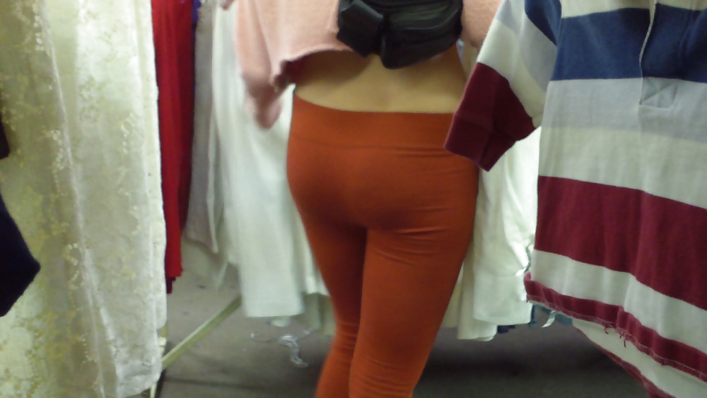 Teen girls butts & ass in public hidden cam  #36586940