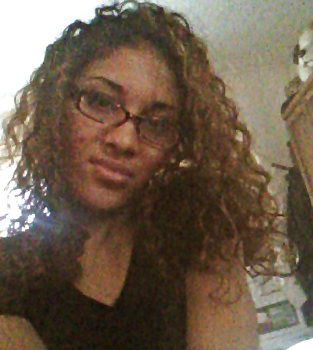 Ayudándome a correrme
 #23000238