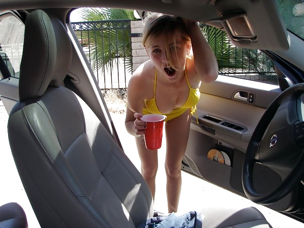Britt robertson - foto private in bikini, 2010
 #28148876
