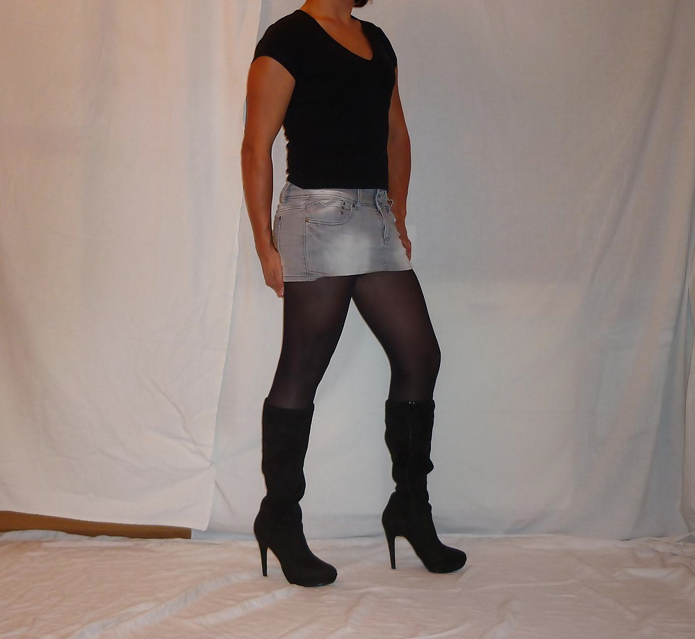 Pantyhose and stockings #31091203