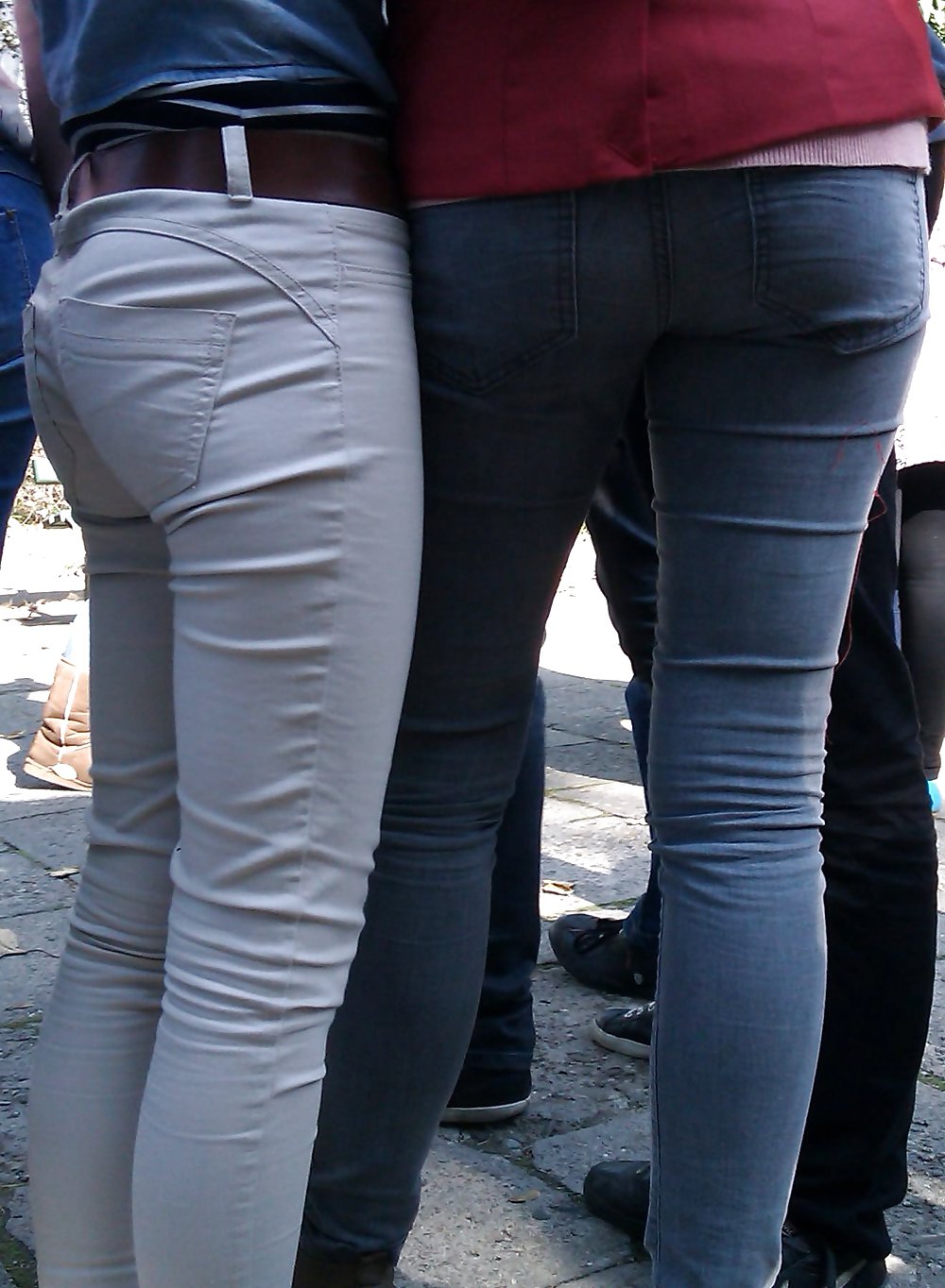 Candid teen ass in jeans #23904582