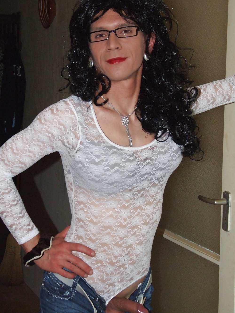 Amateur Transvestiten Yvette Schwarze Haare Großen Schwanz #29604439
