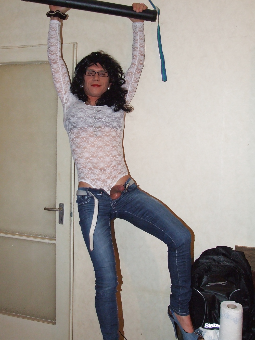 Amateur Transvestiten Yvette Schwarze Haare Großen Schwanz #29604485