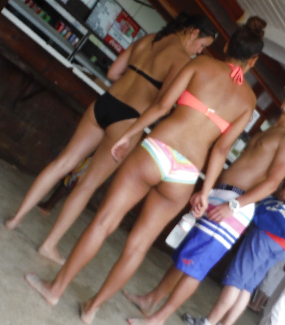 Teen Ass & Stummel Im Bikini Strand #29074654