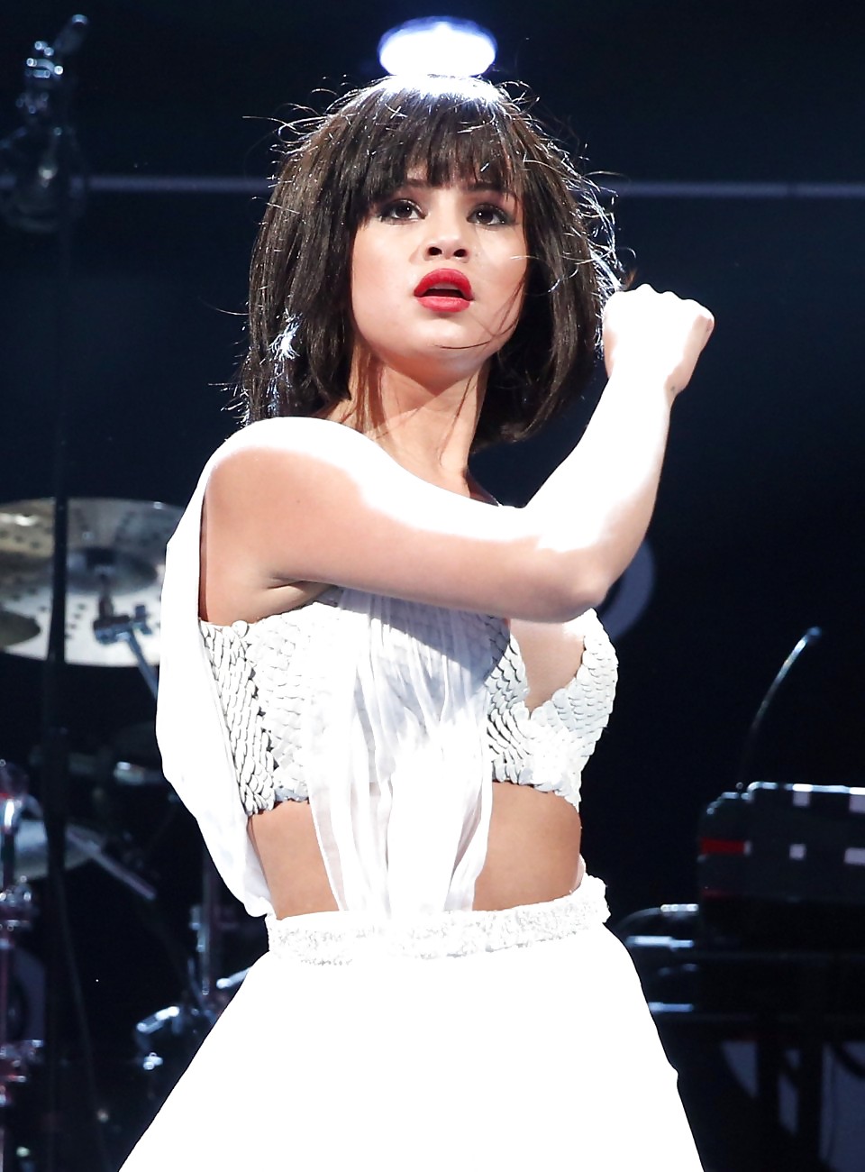 Selena Gomez Sexy Performance at 2013 Jingle Ball #25529778