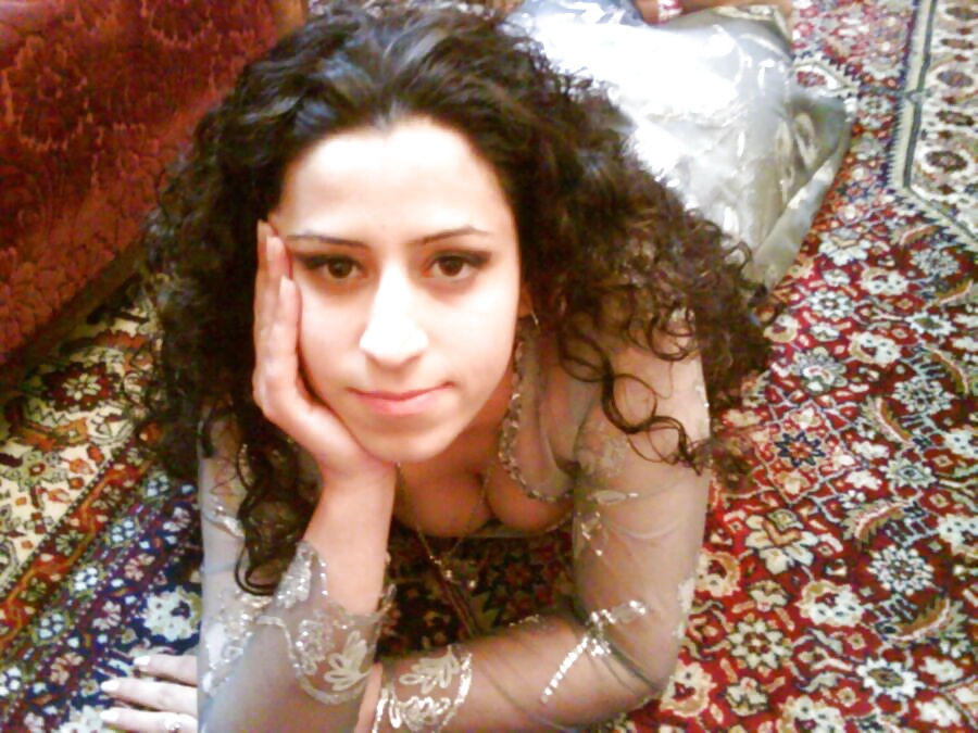 Arab girls 4u ( 099 - tina - parte 1)
 #31525645