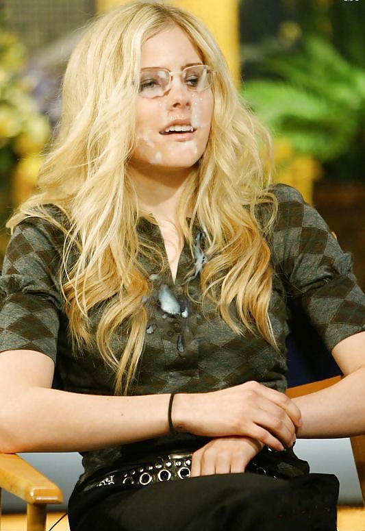 Avril Lavigne cumshots & bukkake #4 #39260545