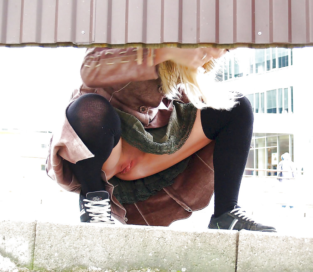 Public Viewing -73- #34648080