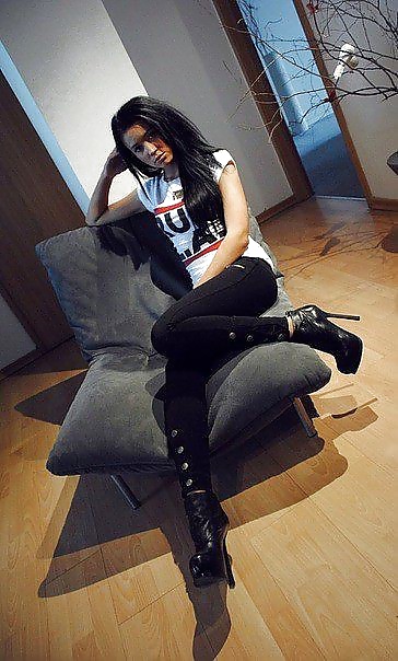 ブーツを履いた女の子たち。frauen in stiefel part.2 
 #29240287