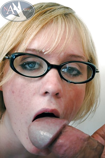 Blonde Teen #30325195