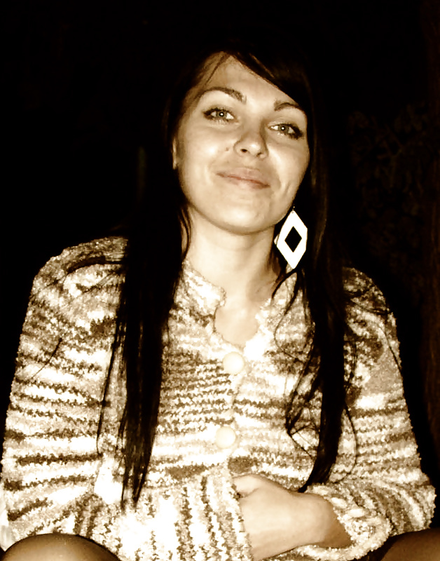 Black Haired Teen #31254866