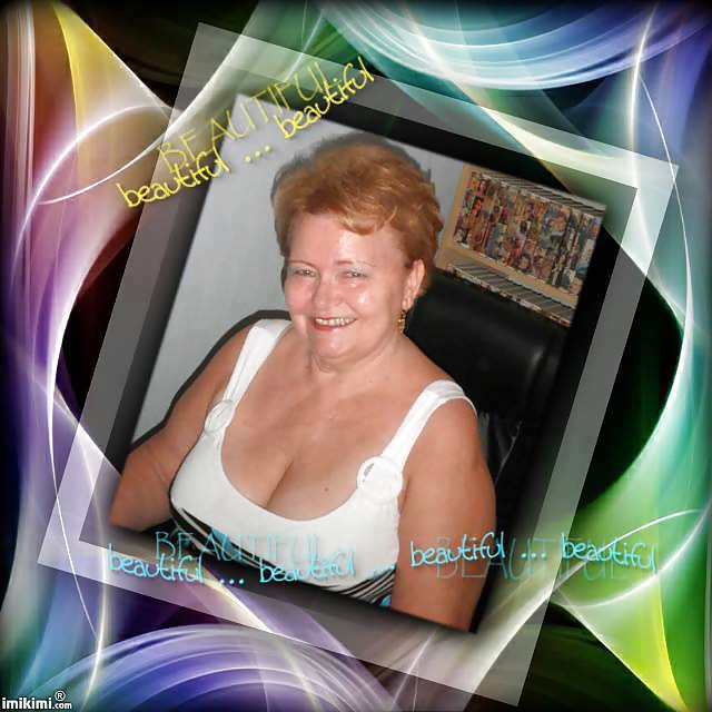 セクシーな女性
 #28408832