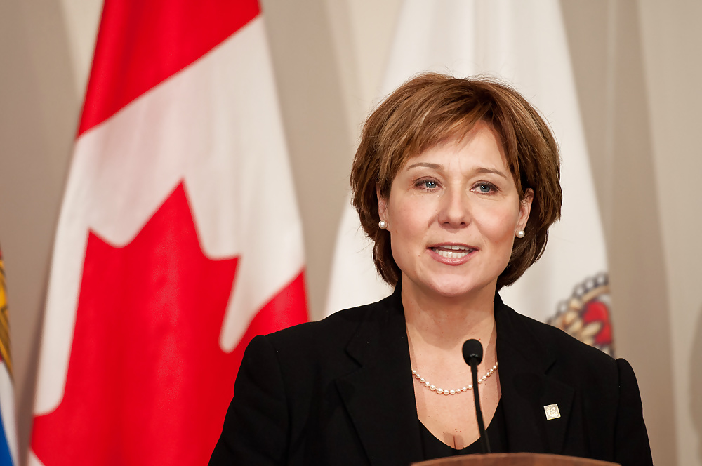 Amore masturbarsi per premier christy clark
 #27552026