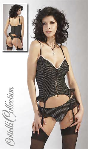 Corsage Sexy Et Corset, Sex Shop Grec, Bas, Robe #39828007