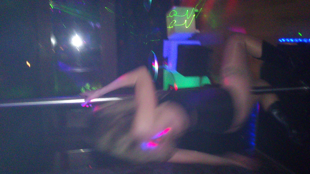 My slut dancing in a club - Ma salope dansant en club #25438225