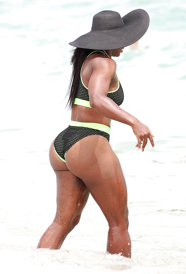 Famous tennis player Serena Williams #29579182