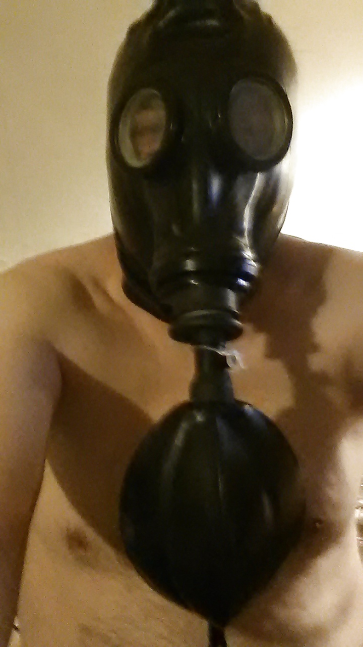 Gasmask latex #40005305