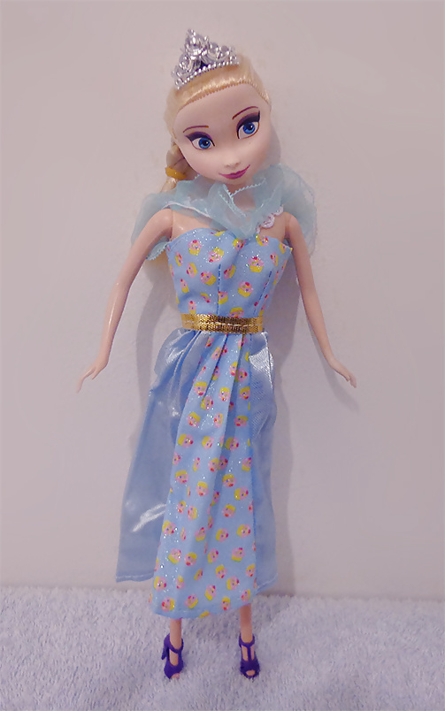 Frozen Doll #28362286