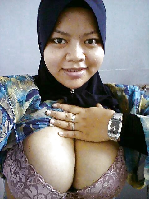 Tudung #27716930